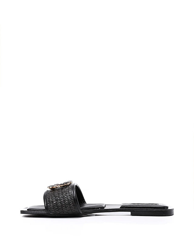 FAN-DJTF-019 Stined Buckle Slip On Straw Slippers