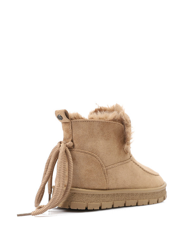 GER-DVTX-003  Ankle boot With Back Strings