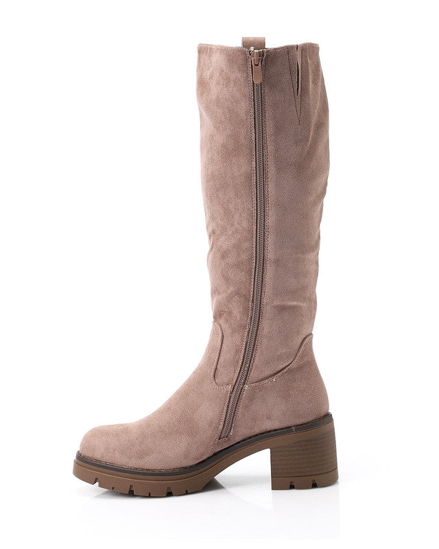 GER-DVTX-009  High Knee Full Zipper Boot