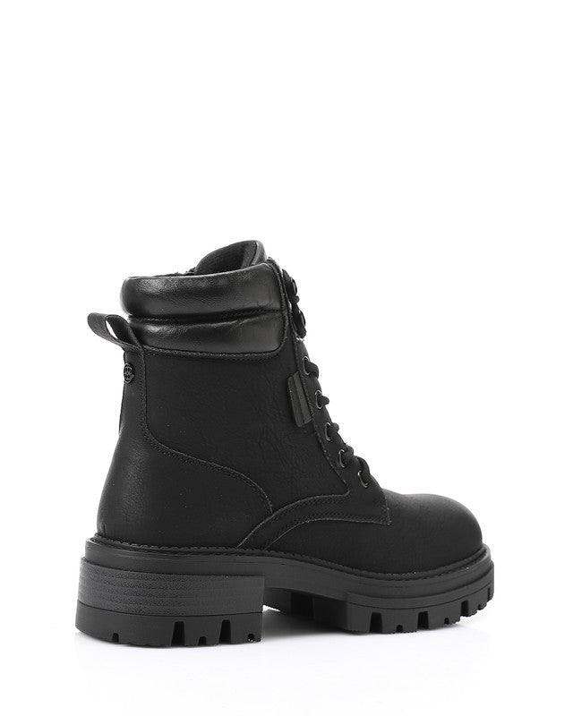 GER-DVTX-019 Speciality Boots With Lace And Zipper Closure