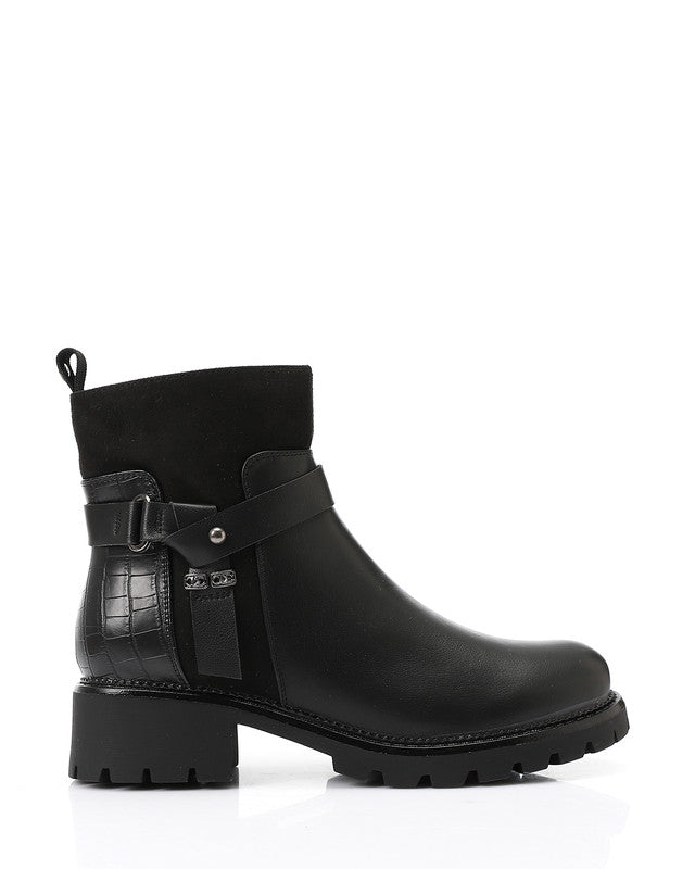 GER-DVTX-025 Stylish Ankle Boot