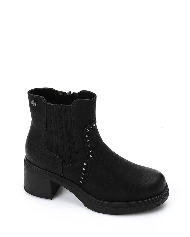 GER-DVTX-026 Studded Ankle Boots