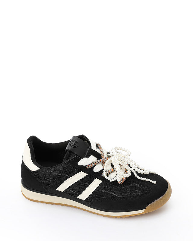 GER-DVTX-033 Double Lace Up Flat Sneakers