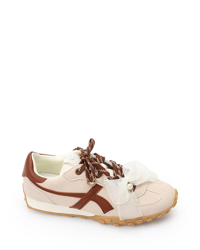 GER-DVTX-039 Decorative Lace Up Flat Sneakers