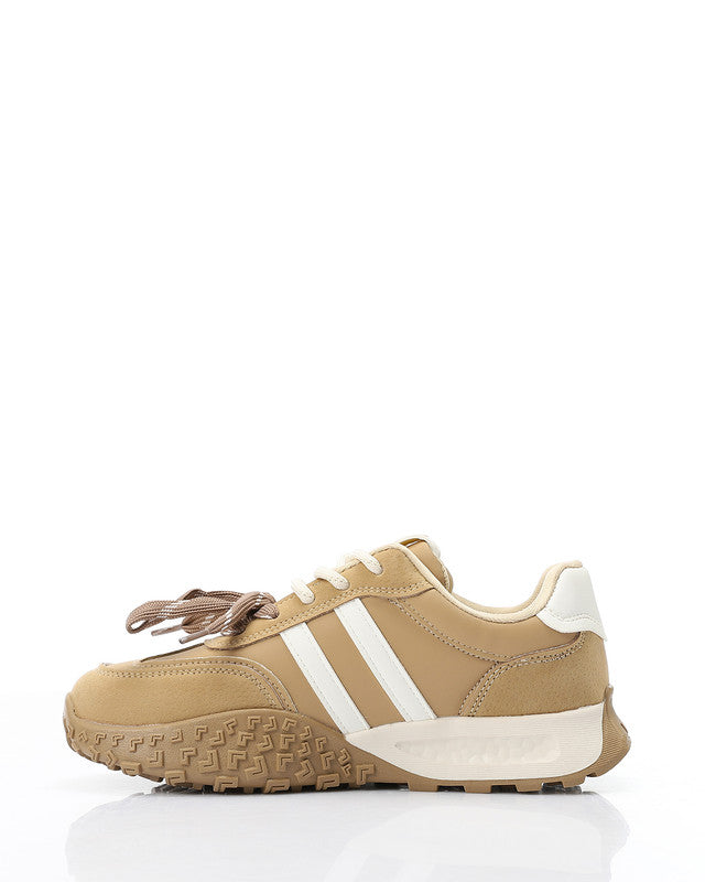 GER-DVTX-042 Prominent Sole Sneakers