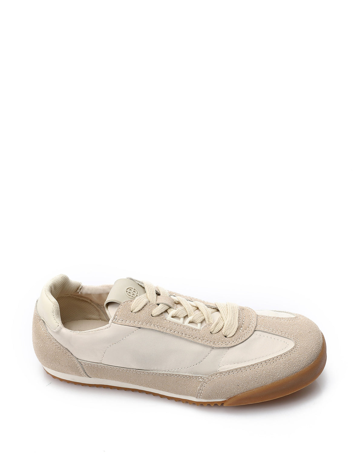 GOR-DJTV-001 Stylish Casual Sneaker Design