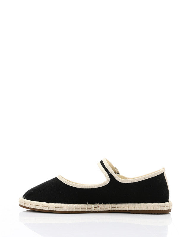 GOR-DJTV-007 Buckle Closure Oval Toecap Flat Shoes