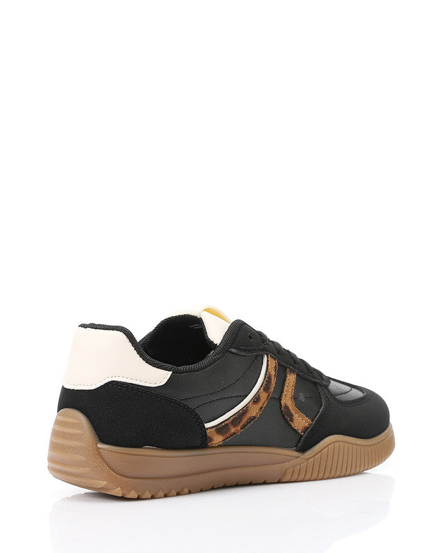 GOR-DVTX-006 Leopard Print Sneaker
