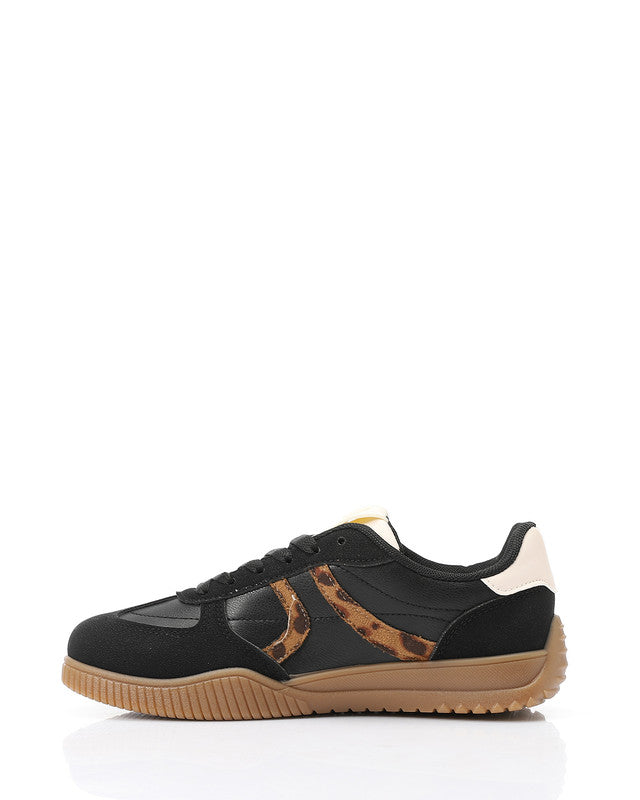 GOR-DVTX-006 Leopard Print Sneaker