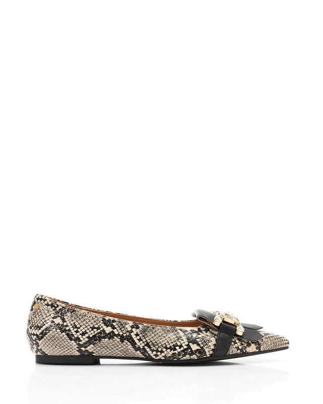JAL-DVTX-008 Leather Pointed Toe Cap Ballerina
