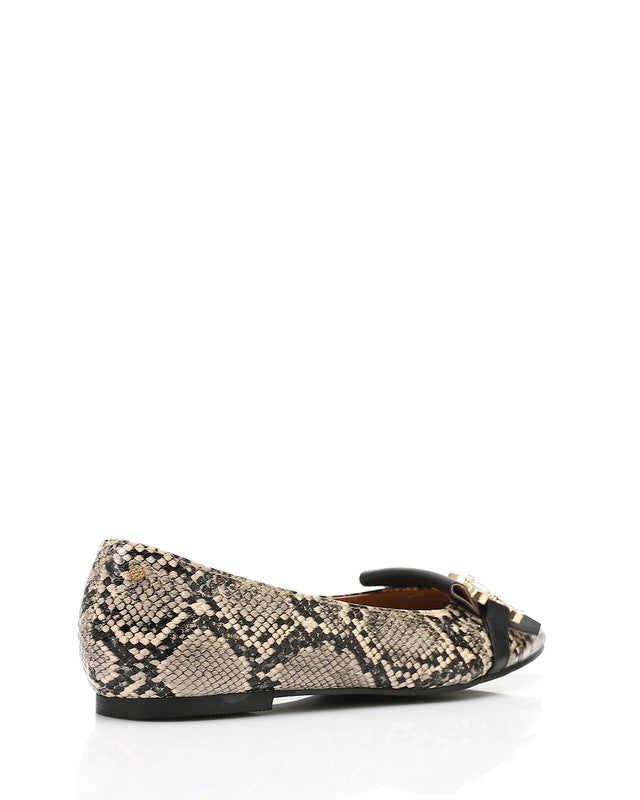 JAL-DVTX-008 Leather Pointed Toe Cap Ballerina