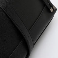 LID-DVTX-032 Zipper Closure Leather Handbag