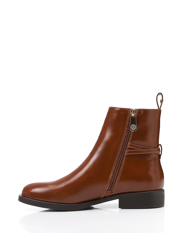 PRD-DVTX-011  Leather Ankle Boot