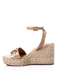 FAN-DJTH-016 Golden Sqaured Toecap Wedge